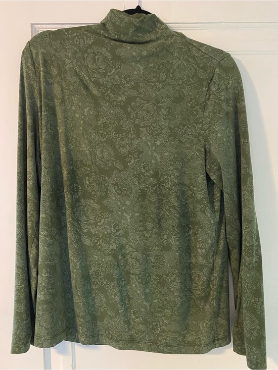 LOFT Tops - LOFT Olive Green Floral-Print Turtleneck Top